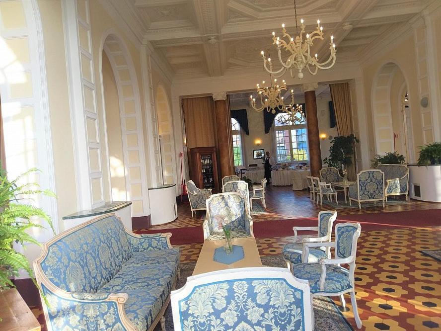 Hotel Grand