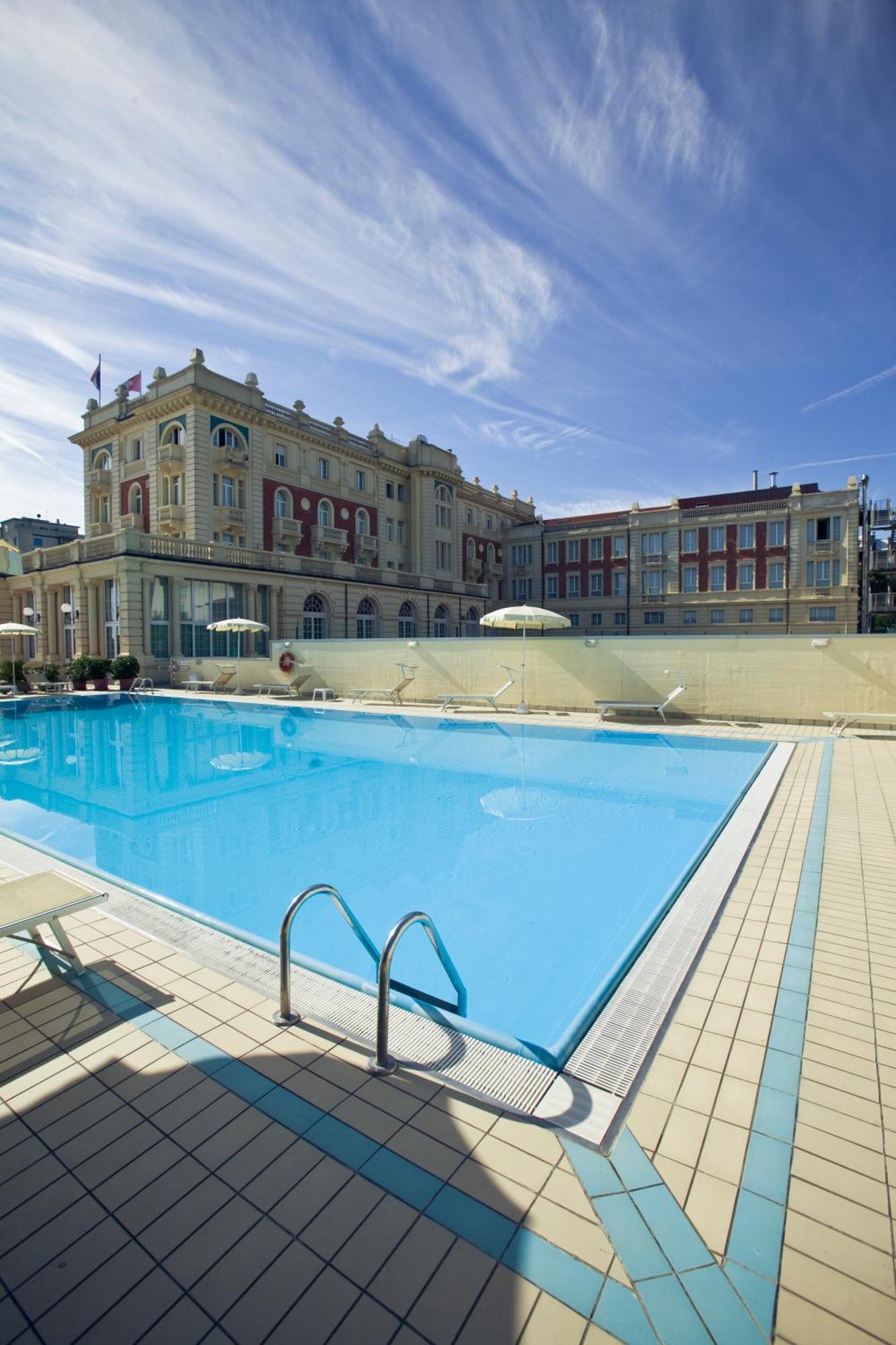 Hotel Grand